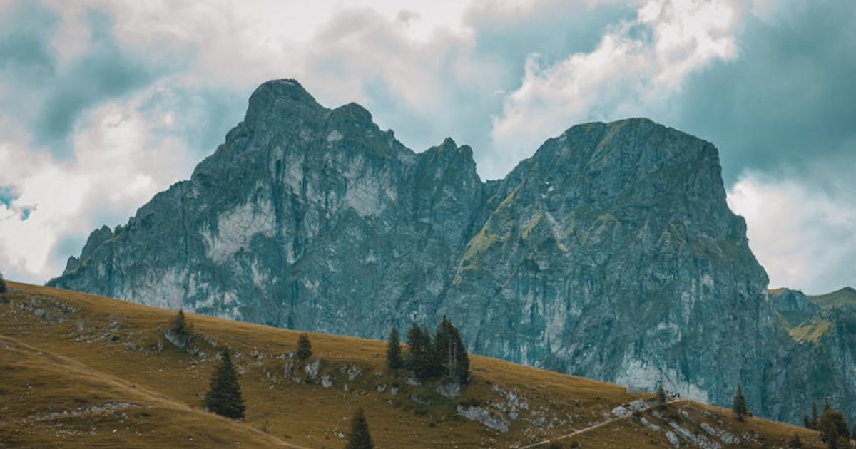 Erstes Trekking in Europa ohne Geldburnout: Packliste, Kosten & Spartipps für 2–5 Tage Touren