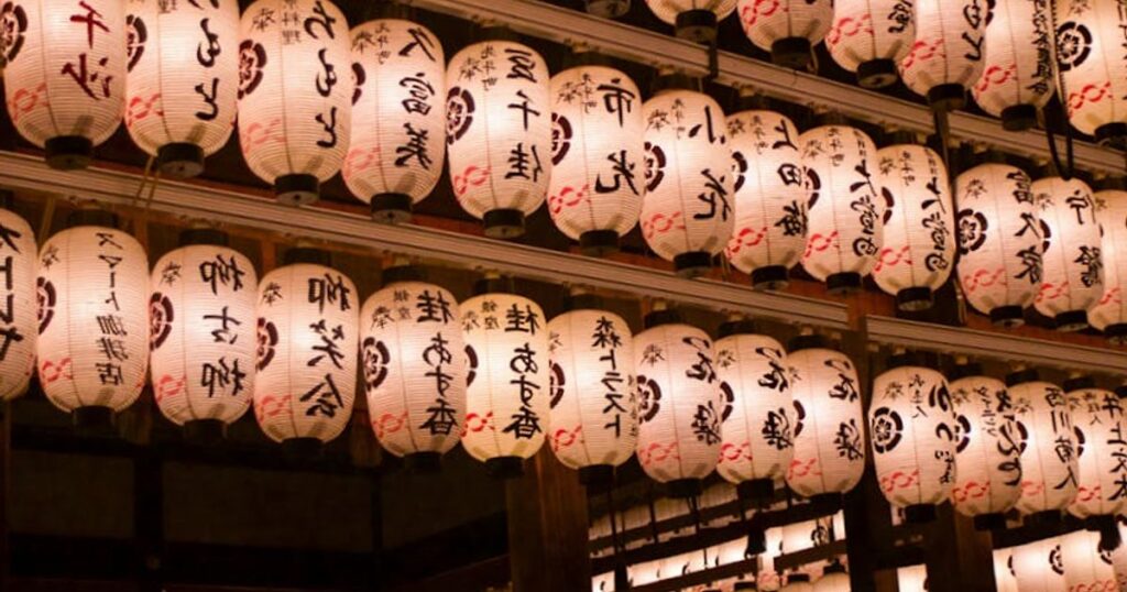 Overtourism in Japan: Warum du Kirschblüten & Co. lieber knapp verpasst – und trotzdem mehr erlebst